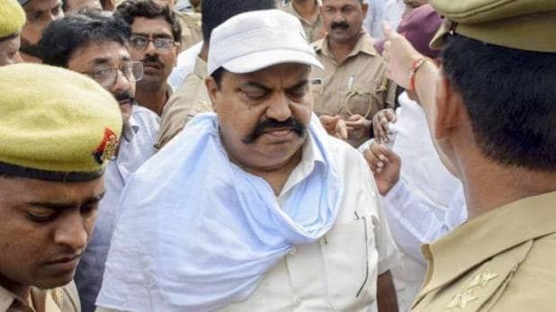 चुनाव के बीच योगी सरकार का फैसला, बरेली से प्रयागराज जेल ट्रांसफर होगा अतीक अहमद