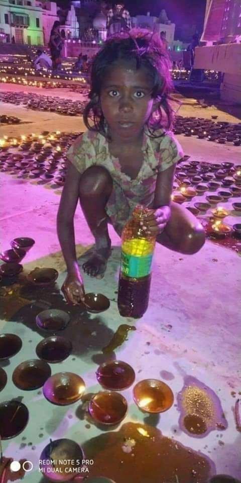 एक ही तस्वीर के कई पक्ष होते हैं.... एक ही तस्वीर के कई पक्ष होते हैं....