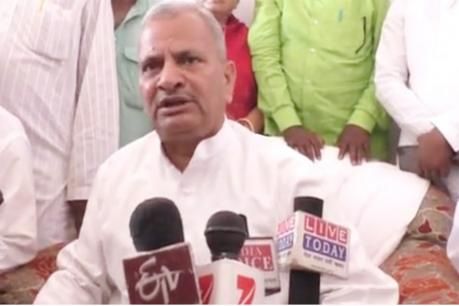 दलों की एकता से बदलेगा समीकरण : उत्तम दलों की एकता से बदलेगा समीकरण : उत्तम