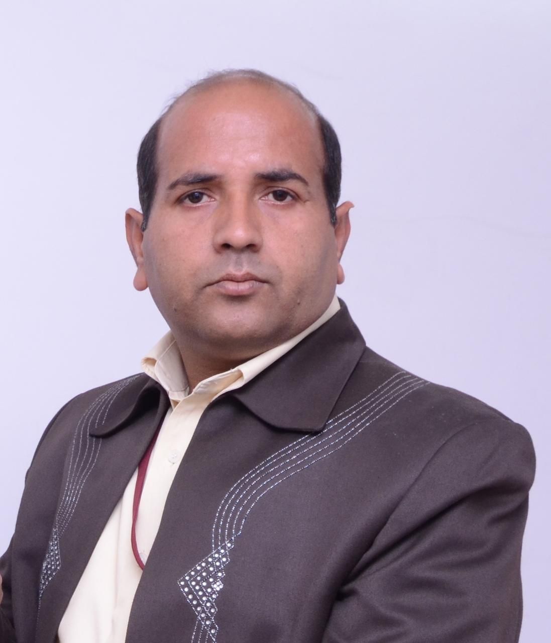 सैफई : सुघर सिंह पत्रकार  को फर्जी फंसाए जाने की जांच करेंगे एस पी साउथ कानपुर
