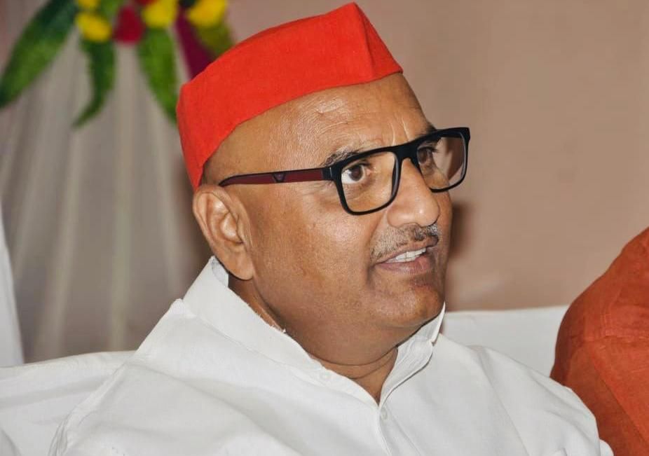 सम्पूर्ण प्रदेश में चल रही है गठबंधन की लहरः ललई यादव सम्पूर्ण प्रदेश में चल रही है गठबंधन की लहरः ललई यादव