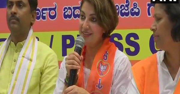 कर्नाटक में वोटिंग से ठीक एक दिन पहले कांग्रेस को बड़ा झटका लगा है। मशहूर अभिनेत्री भावना रमन्ना ने कांग्रेस का साथ छोड़ दिया