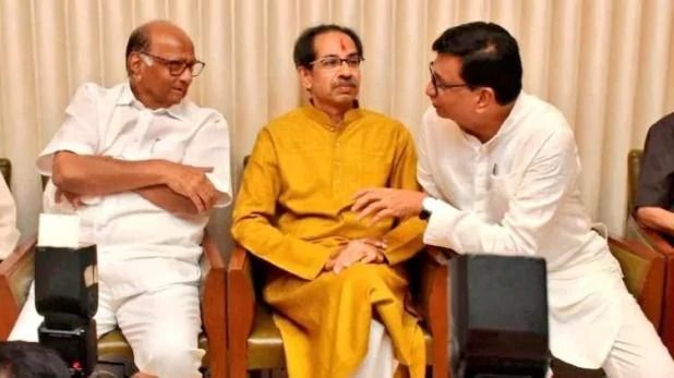 उद्धव सरकार के फ्लोर टेस्ट से पहले फंसा पेच, कांग्रेस ने भी मांगा डिप्टी CM पद उद्धव सरकार के फ्लोर टेस्ट से पहले फंसा पेच, कांग्रेस ने भी मांगा डिप्टी CM पद