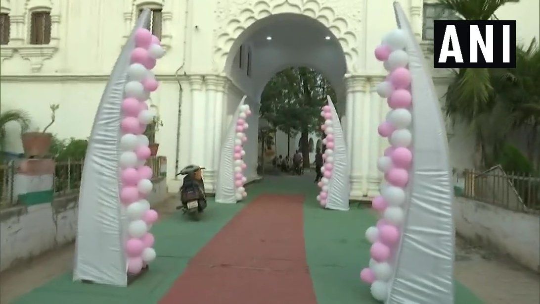 दूसरा चरण : 12 राज्यों की 95 सीटों पर मतदान शुरू दूसरा चरण : 12 राज्यों की 95 सीटों पर मतदान शुरू