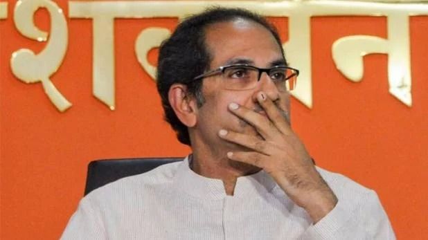 सुप्रीम कोर्ट में शिवसेना की याचिका, बीजेपी को 48 घंटे, हमें सिर्फ 24 घंटे क्यों? सुप्रीम कोर्ट में शिवसेना की याचिका, बीजेपी को 48 घंटे, हमें सिर्फ 24 घंटे क्यों?