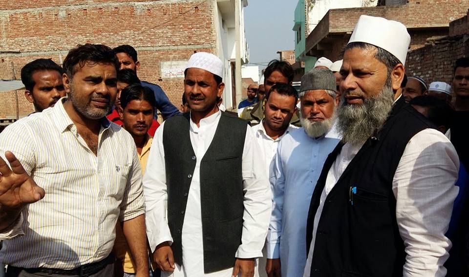 प्रधान संगठन के संरक्षक हाजी मोहम्मद उस्मान ने समाजवादी पार्टी के प्रत्याशी को जिताने की अपील की प्रधान संगठन के संरक्षक हाजी मोहम्मद उस्मान ने समाजवादी पार्टी के प्रत्याशी को जिताने की अपील की