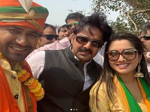 निरहुआ के लिए चुनाव प्रचार करने आजमगढ़ पहुंचे आम्रपाली दुबे और पवन सिंह