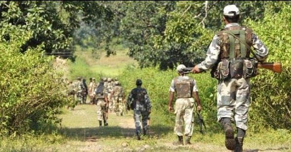 सुकमा: ऑपरेशन प्रहार कर CRPF ने ढेर किए 12 से ज्यादा नक्सली, 3 जवान भी शहीद सुकमा: ऑपरेशन प्रहार कर CRPF ने ढेर किए 12 से ज्यादा नक्सली, 3 जवान भी शहीद