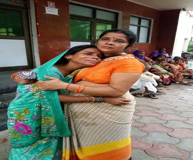 गोरखपुर में आॅक्सीजन सप्लाई ठप होने से 20 मरीजों की मौत, मचा कोहराम