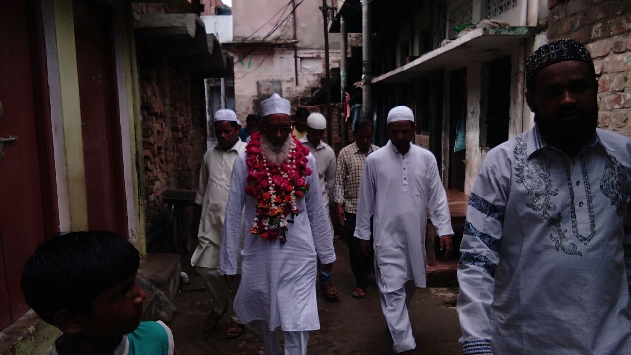 इब्राहिमशाह मस्जिद के प्रबंधक जुनैद कादिरी का हज यात्रा के पूर्व हुआ स्वागत इब्राहिमशाह मस्जिद के प्रबंधक जुनैद कादिरी का हज यात्रा के पूर्व हुआ स्वागत