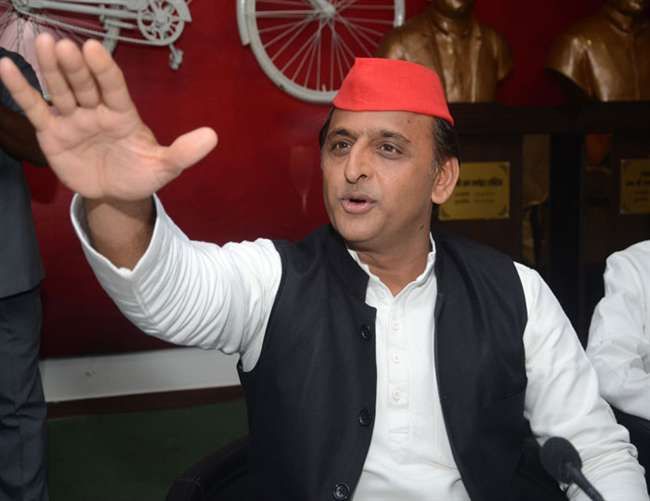 लोकसभा चुनावों के बाद देश को नया प्रधानमंत्री मिलेगा: अखिलेश यादव लोकसभा चुनावों के बाद देश को नया प्रधानमंत्री मिलेगा: अखिलेश यादव