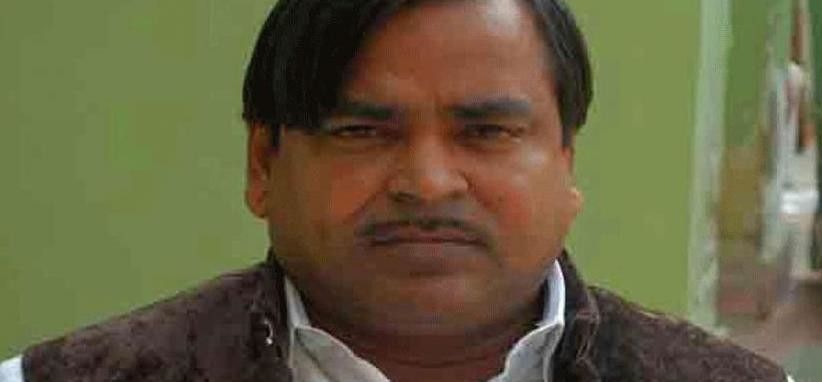 गायत्री प्रसाद प्रजापति को राहत नहीं, सीजेएम बोलीं चलेगा मुकदमा गायत्री प्रसाद प्रजापति को राहत नहीं, सीजेएम बोलीं चलेगा मुकदमा