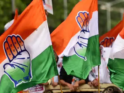 कांग्रेस ने बलिया लोकसभा सीट पर गठबंधन प्रत्याशी सनातक पांडेय को समर्थन देने का एलान किया कांग्रेस ने बलिया लोकसभा सीट पर गठबंधन प्रत्याशी सनातक पांडेय को समर्थन देने का एलान किया