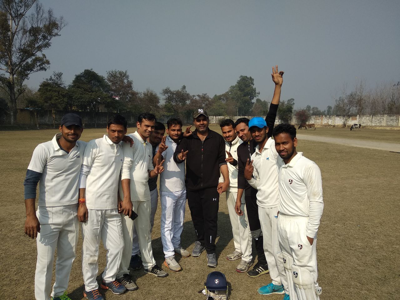 क्रिकेट 20- 20 मैच में विधायक इलेवन ने बाजी मारी क्रिकेट 20- 20 मैच में विधायक इलेवन ने बाजी मारी