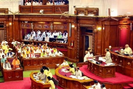 शराबबंदी को लेकर योगी सरकार का बयान : शराबबंदी नहीं हो सकती शराबबंदी को लेकर योगी सरकार का बयान : शराबबंदी नहीं हो सकती