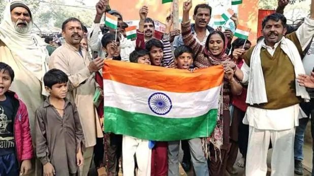 नागरिकता के लिए शरणार्थियों को भी देना पड़ेगा धर्म का सबूत