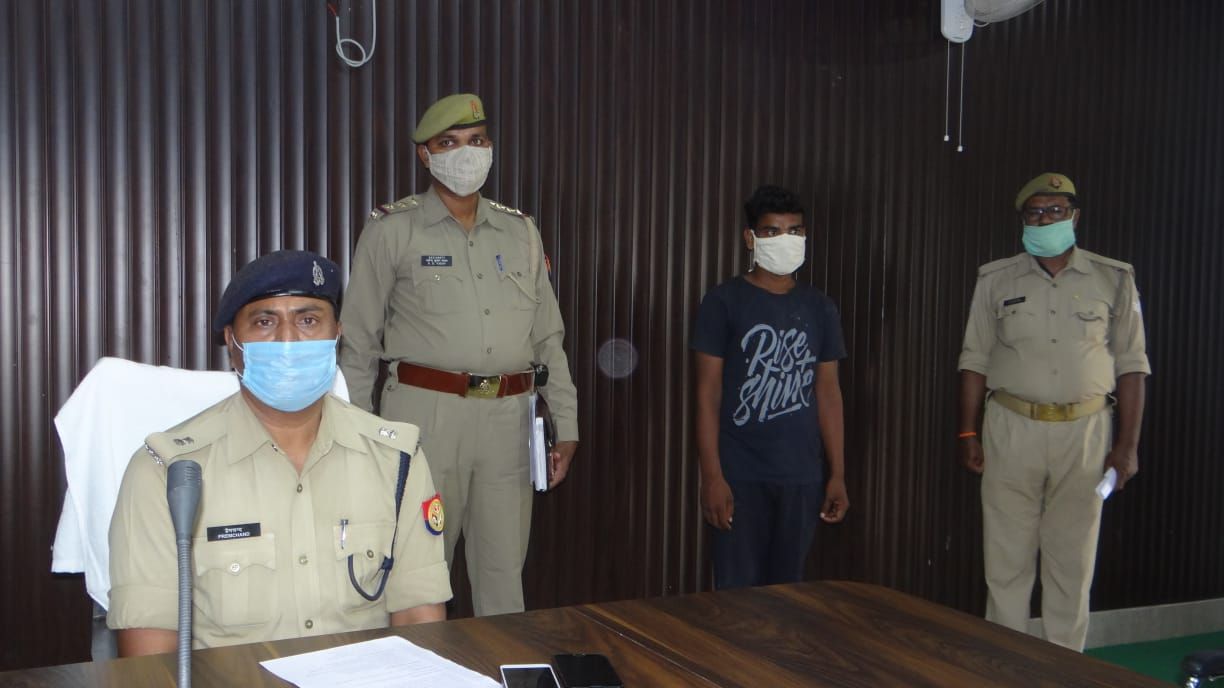 गैस एजेंसी चालक से लूट का बलुआ पुलिस ने किया पर्दाफाश, एक बदमाश को किया गिरफ्तार
