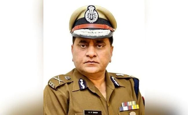 लखनऊ : डीजीपी ने ट्वीट कर पांचवें चरण के मतदान को सकुशल सम्पन्न कराने पर दी बधाई. चुनाव ड्यूटी में लगे सभी पुलिसकर्मियों को बधाई. निष्पक्ष, पारदर्शी मतदान सम्पन्न कराने पर बधाई.