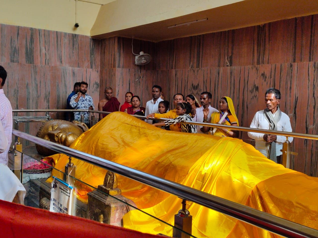 महापरिनिर्वाण गौतम बुद्ध की धर्म स्थली, कोरोना काल से पर्यटन प्रभावित महापरिनिर्वाण गौतम बुद्ध की धर्म स्थली, कोरोना काल से पर्यटन प्रभावित