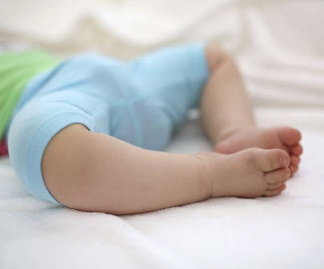 भाई और भाभी के साथ मिलकर पिता ने दूधमुंहे बच्चे को मौत के घाट उतारा