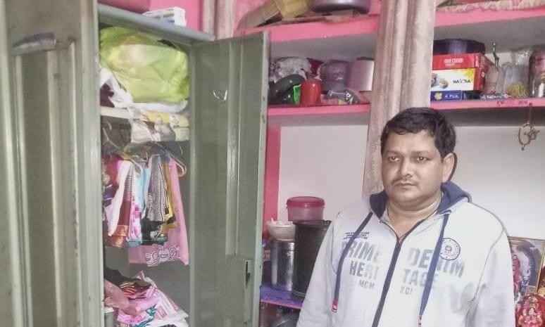 मार्निंग वॉक पर निकले थे...लौटे तो घर की हालत देख उड़ गए होश मार्निंग वॉक पर निकले थे...लौटे तो घर की हालत देख उड़ गए होश