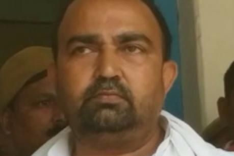 कैराना-नूरपुर उपचुनाव: हिरासत में लिए गए सपा के पूर्व सांसद यशवीर सिंह कैराना-नूरपुर उपचुनाव: हिरासत में लिए गए सपा के पूर्व सांसद यशवीर सिंह