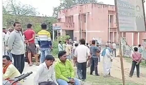 डीडीयू नगर पोखरे में डूब कर युवक की हुई मौत, मछली पालन का काम करता था युवक डीडीयू नगर पोखरे में डूब कर युवक की हुई मौत, मछली पालन का काम करता था युवक