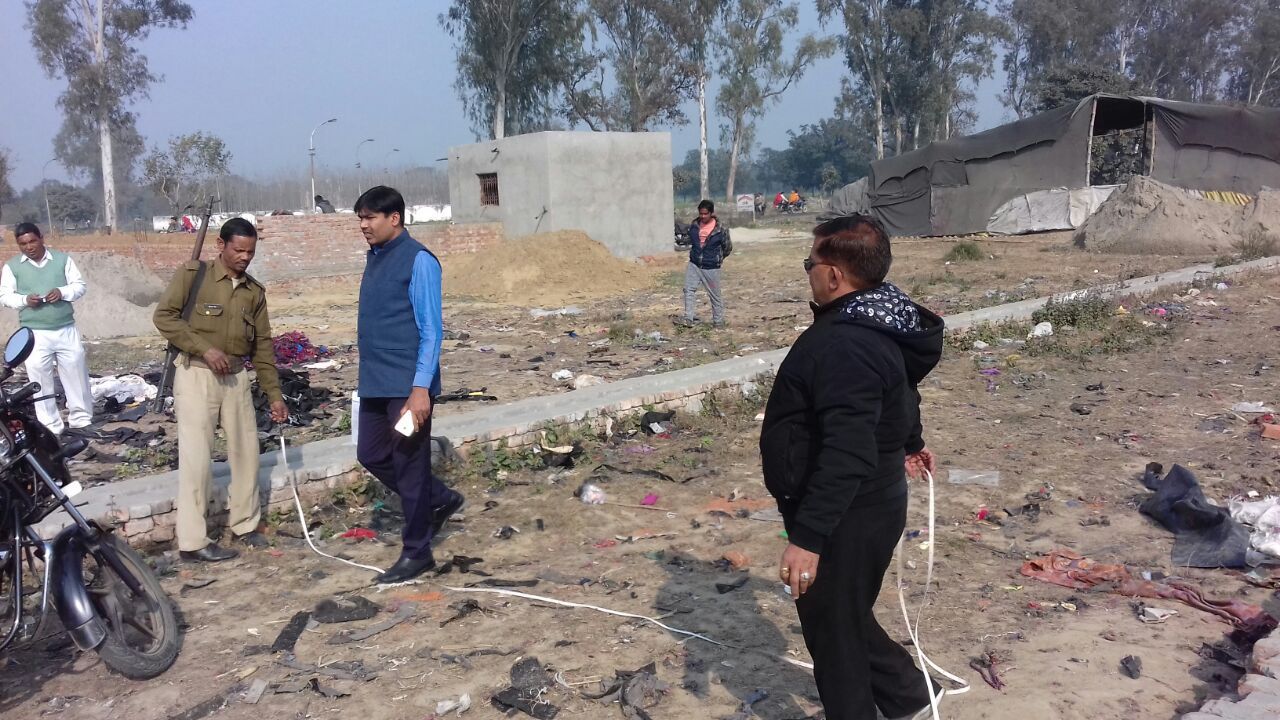 स्टांप बचाने को रोड से बता दी ज्यादा दूरी, न्यायालय के आदेश पर एसडीएम ने की जांच स्टांप बचाने को रोड से बता दी ज्यादा दूरी, न्यायालय के आदेश पर एसडीएम ने की जांच