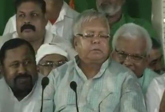 अखिलेश और मायावती मिल जाएं तो बीजेपी का मैच ओवर : लालू अखिलेश और मायावती मिल जाएं तो बीजेपी का मैच ओवर : लालू