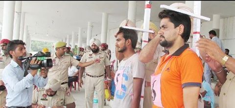 30 हजार सिपाही और 3200 दरोगा भर्ती का इंतजार खत्म 30 हजार सिपाही और 3200 दरोगा भर्ती का इंतजार खत्म