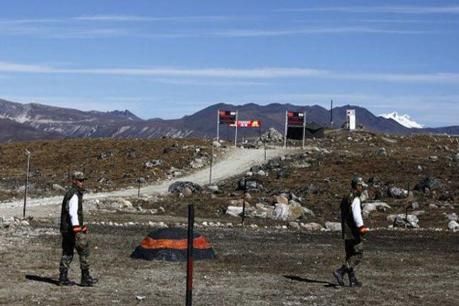 सिक्किम में चीनी सैनिकों का दुस्‍साहस, भारतीय जवानों से की धक्का-मुक्की, दो बंकर भी नष्ट किए
