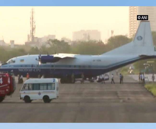 पाकिस्तान से आए संदिग्ध विमान को एयर फोर्स के फाइटर जेट्स ने घेर कर जयपुर एयरपोर्ट पर उतार लिया, जांच के बाद छोड़ा गया