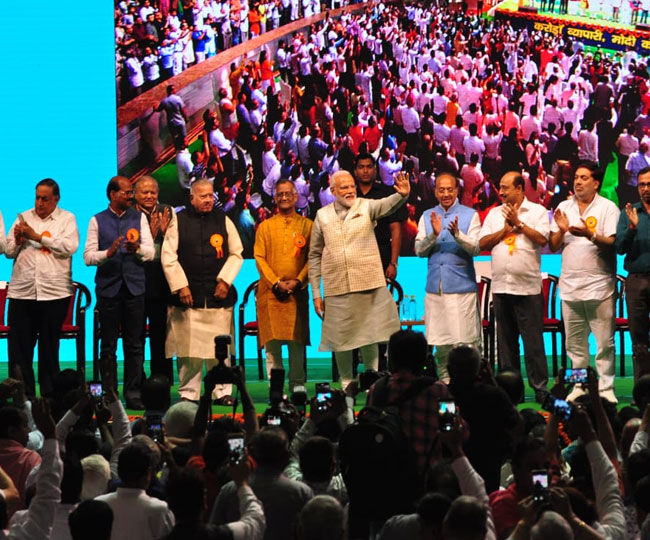 दिल्ली के तालकटोरा स्टेडियम में बोले PM मोदी, 5 साल में 1500 कानून खत्म किए