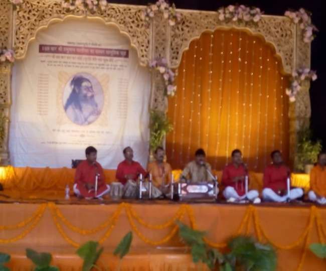 शरद पूर्णिमा पर बलरामपुर गार्डन में शुरू हुआ सामुहिक हनुमान चालीसा