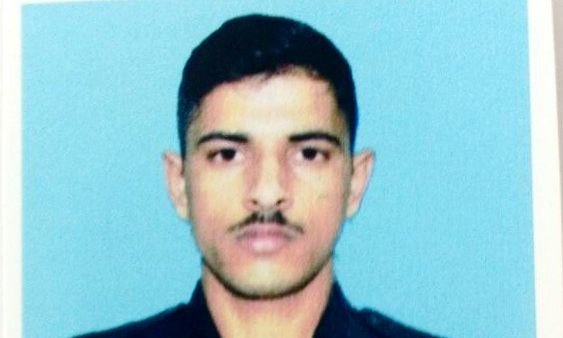 पाकिस्तान की ओर से की गई फायरिंग में सेना के एक और जवान शहीद. चंदन कुमार राय कल पाकिस्तान की फायरिंग में घायल हुए थे. बीते 3 दिन में 5 जवान शहीद हो चुके हैं.