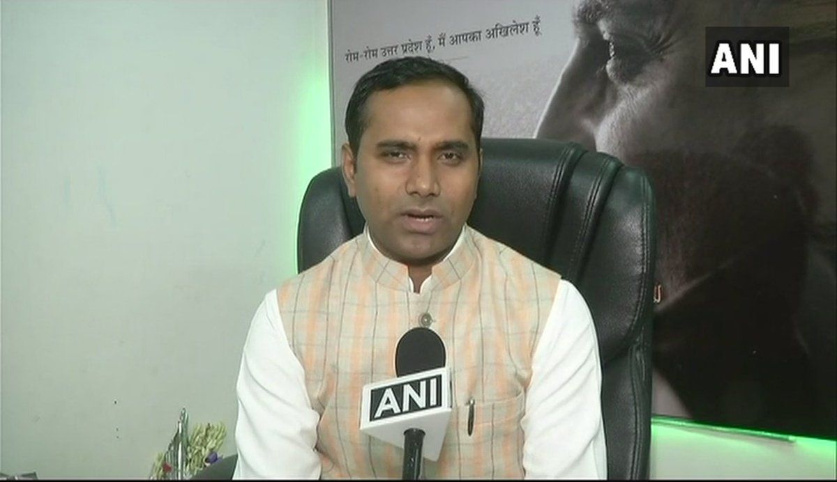 सीएम योगी के कहने पर हुई अखिलेश के बंगले में तोड़फोड़