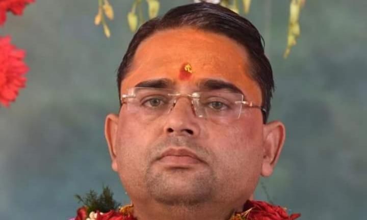 परमात्मा निष्पक्ष है: कथाव्यास राधेश्याम शास्त्री परमात्मा निष्पक्ष है: कथाव्यास राधेश्याम शास्त्री