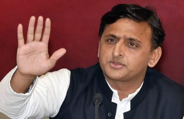 झाँसी : सपा सुप्रीमो का दौरा आज, शादी समारोह में शामिल होंगे अखिलेश यादव, 12 बजे प्रेस कॉफ्रेंस करेंगे अखिलेश यादव.