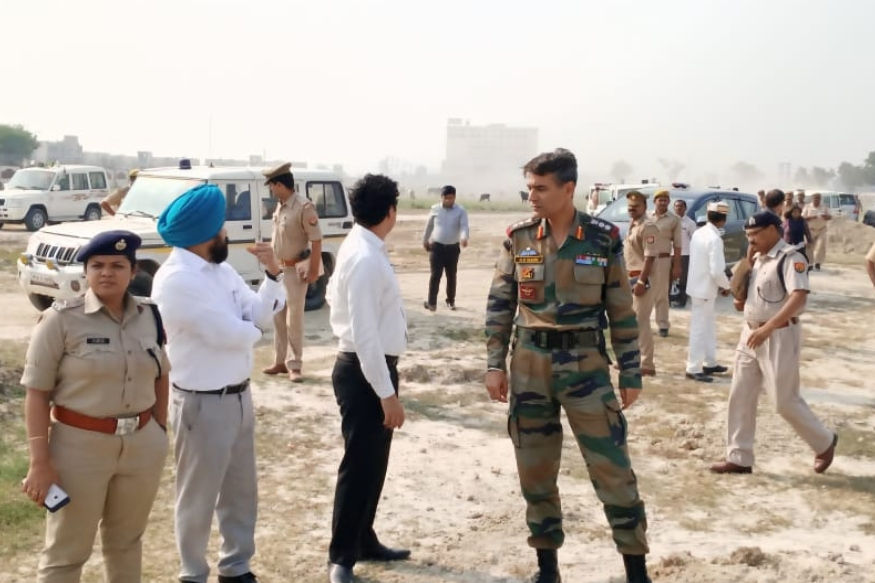 अमेठी में आज से शुरु हुई सेना की भर्ती, अधिकारियों ने किया रैली स्थल का निरीक्षण अमेठी में आज से शुरु हुई सेना की भर्ती, अधिकारियों ने किया रैली स्थल का निरीक्षण