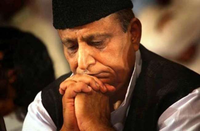 आजम खां के खिलाफ एक और मुकदमे में कुर्की की प्रकिया शुरू आजम खां के खिलाफ एक और मुकदमे में कुर्की की प्रकिया शुरू