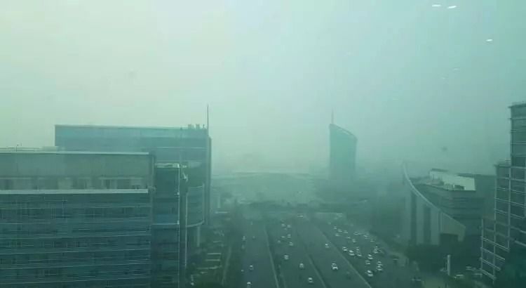 आधे हिंदुस्तान की हवा में घुला जहर, दिल्ली-एनसीआर के हालात बदतर, पीएमओ ने संभाला मोर्चा आधे हिंदुस्तान की हवा में घुला जहर, दिल्ली-एनसीआर के हालात बदतर, पीएमओ ने संभाला मोर्चा