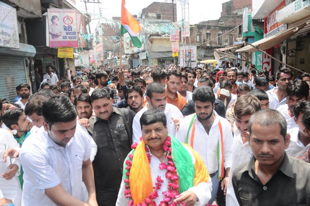 श्रद्धांजलि यात्रा के शुभारम्भ में शिवपाल बोले ..केन्द्र व राज्य सरकार ने नौजवानों व आमजन को धोखा दिया श्रद्धांजलि यात्रा के शुभारम्भ में शिवपाल बोले ..केन्द्र व राज्य सरकार ने नौजवानों व आमजन को धोखा दिया