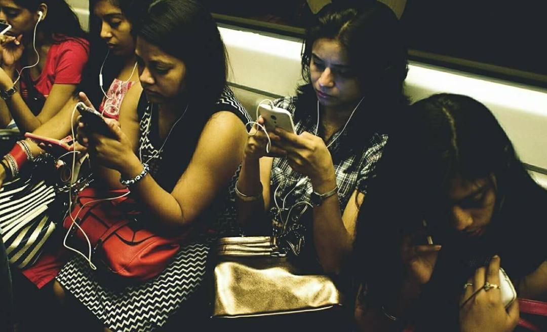 दिल्ली मेट्रो वाली लड़की के लिए
