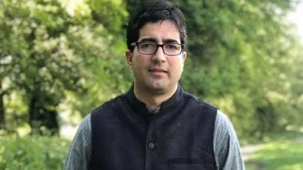 महबूबा-उमर के बाद अब शाह फैसल पर लगा PSA महबूबा-उमर के बाद अब शाह फैसल पर लगा PSA