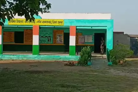 फतेहपुर सिकरी में वोटिंग का बहिष्कार, सिर्फ पड़े दो वोट