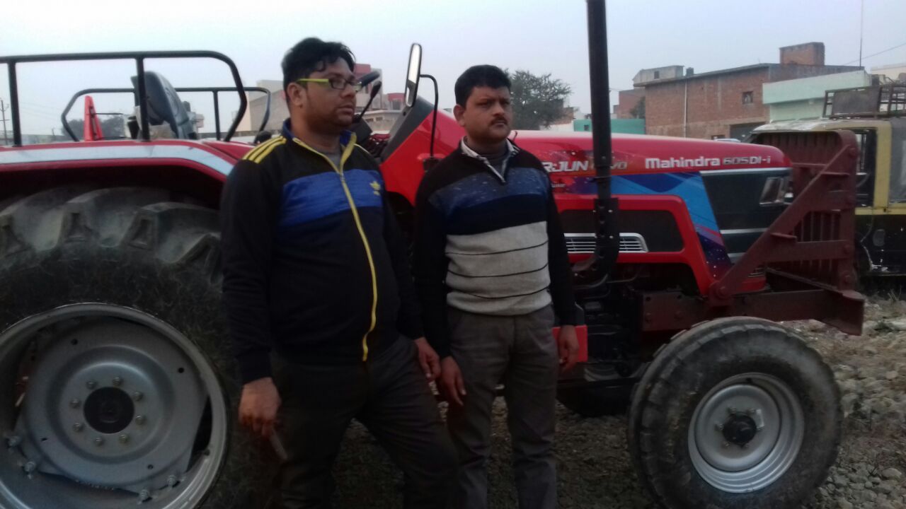 पंजाब से गायब हुआ ट्रैक्टर जीपीएस सिस्टम से बिलारी क्षेत्र में हुआ बरामद पंजाब से गायब हुआ ट्रैक्टर जीपीएस सिस्टम से बिलारी क्षेत्र में हुआ बरामद
