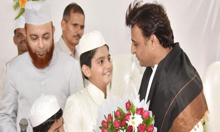 प्रदेश में अकीदत से मनाई जा रही है ईद प्रदेश में अकीदत से मनाई जा रही है ईद