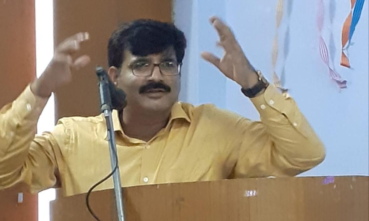 महात्मा गांधी के आध्यात्मिक उत्तराधिकारी थे ,आचार्य विनोबा भावे - प्रो. सुधीर प्रताप सिंह महात्मा गांधी के आध्यात्मिक उत्तराधिकारी थे ,आचार्य विनोबा भावे - प्रो. सुधीर प्रताप सिंह