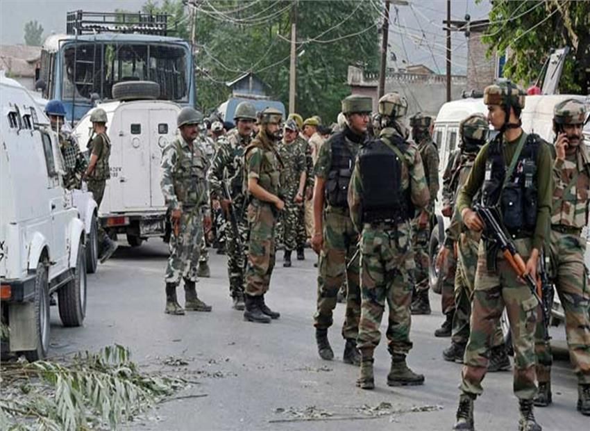 हमले के शक में PDP विधायक का ड्राइवर तौसीफ अहमद    गिरफ्तार