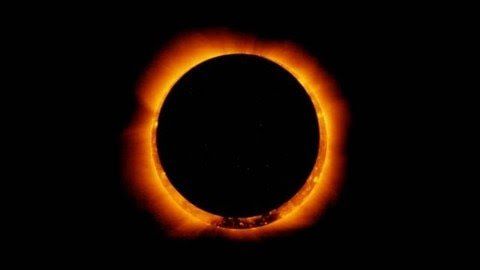 वर्ष का आखिरी सूर्य ग्रहण :-  संवत् २०७६ पौष कृष्ण पक्ष अमावस्या गुरुवार 26 दिसम्बर 2019